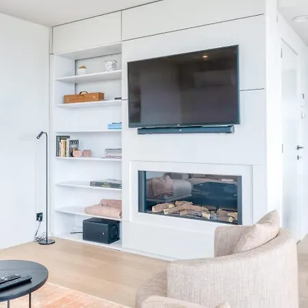 Luxurious Penthouse With Stunning View Lejlighed